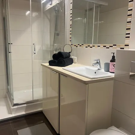 One Number 11 - W Samym Centrum! Apartment Wroclaw