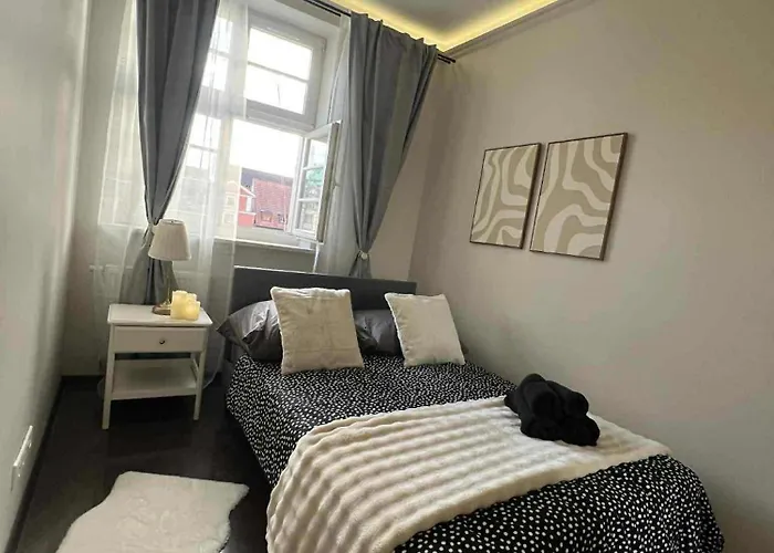 One Number 11 - W Samym Centrum! Apartment Wroclaw